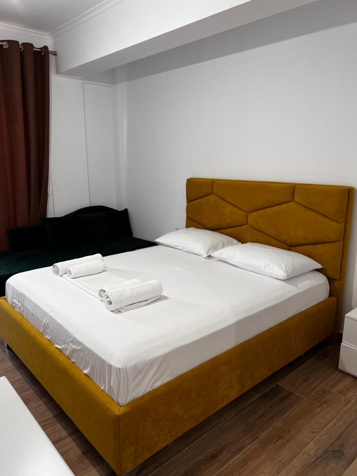 Apartamento The Gwen Sarandë Exterior foto