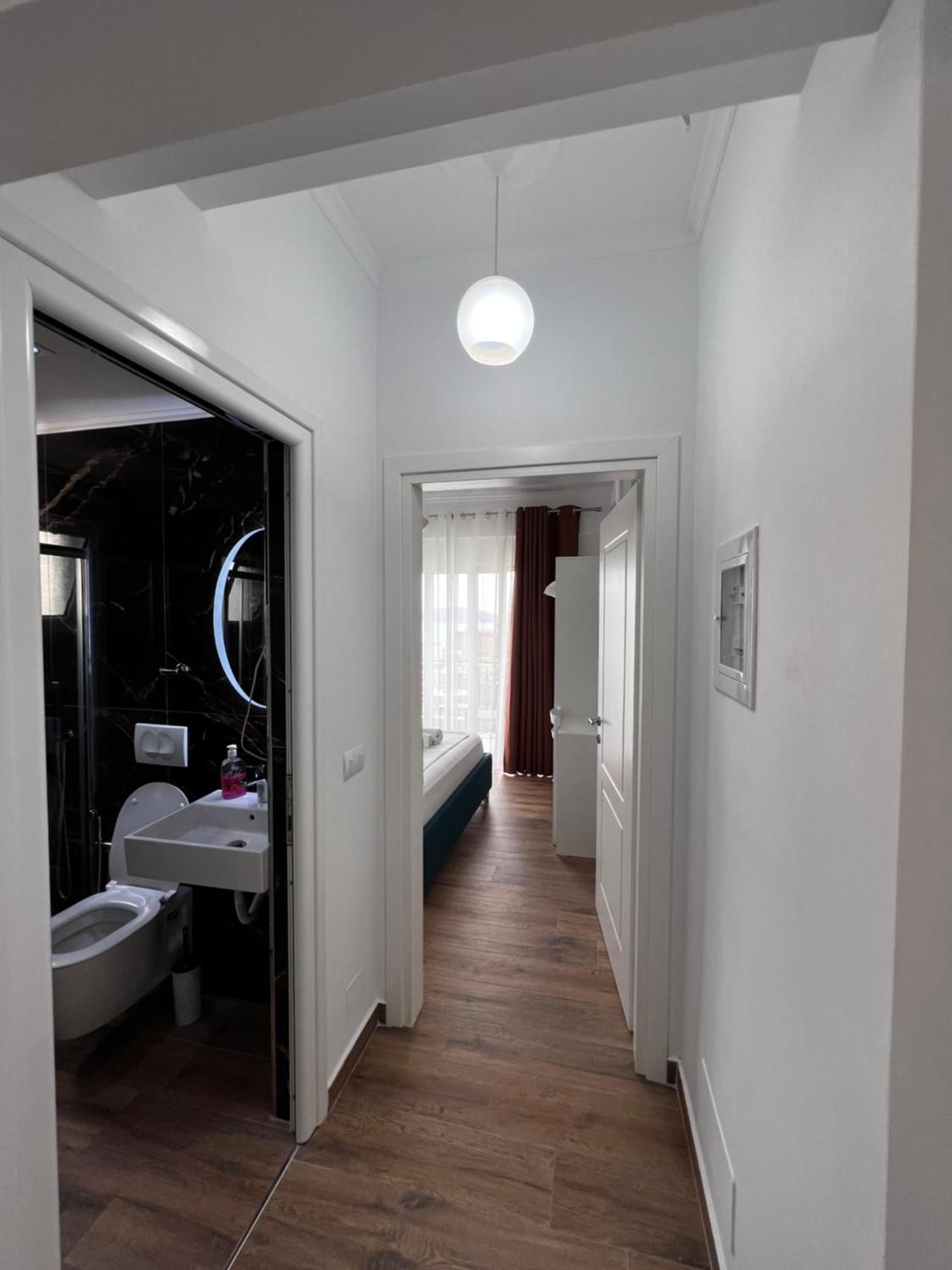 Apartamento The Gwen Sarandë Exterior foto