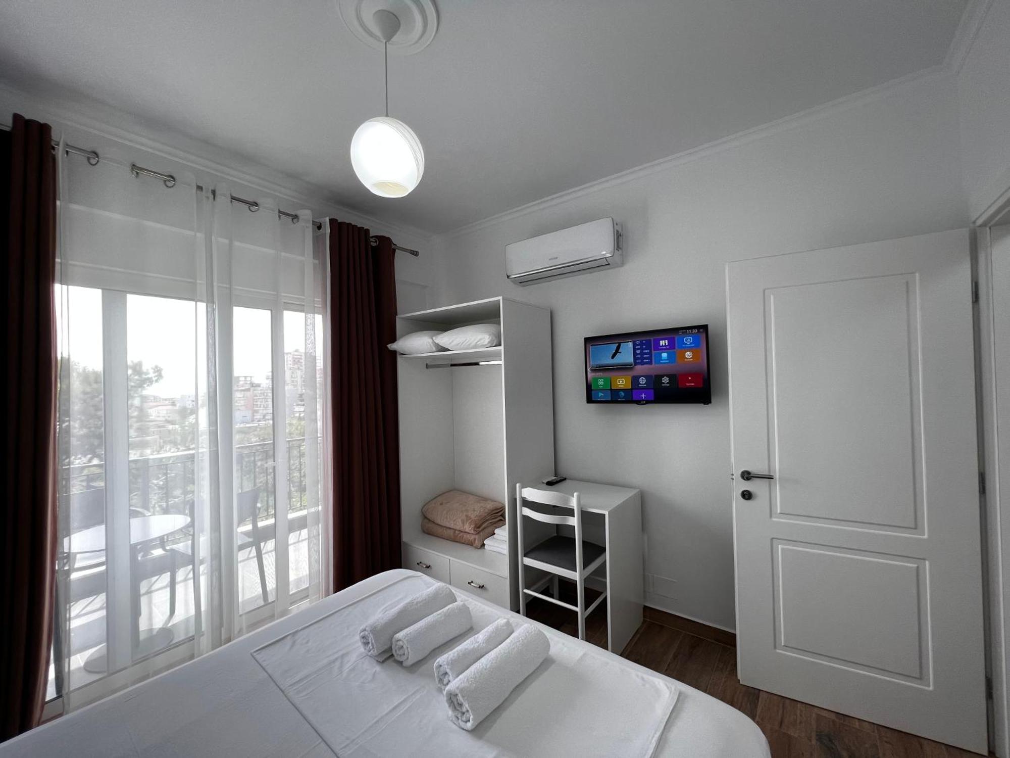 Apartamento The Gwen Sarandë Exterior foto