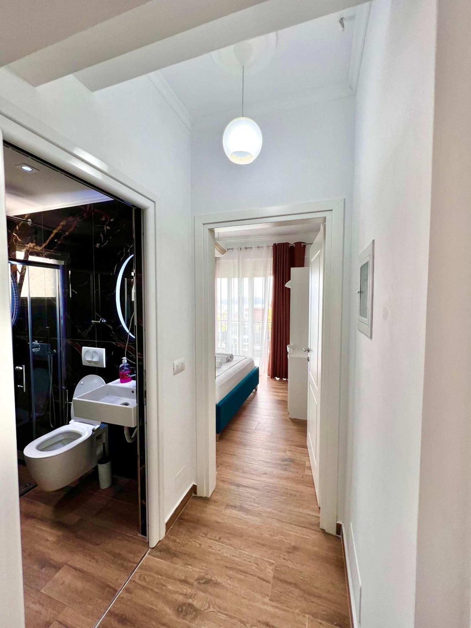 Apartamento The Gwen Sarandë Exterior foto