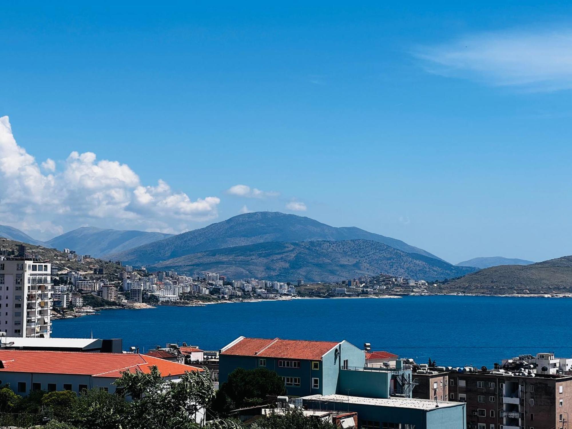 Apartamento The Gwen Sarandë Exterior foto